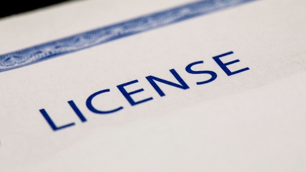 License là gì? Tại sao nên sử dụng phần mềm có License? 8