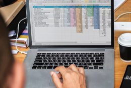 Hướng dẫn cách cố định ô trong Excel chỉ với vài thao tác đơn giản