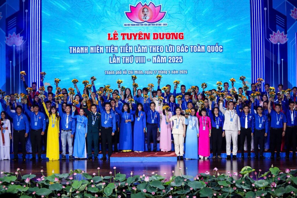 Tino Group đồng hành cùng Đại hội Thanh niên tiên tiến làm theo lời Bác toàn quốc lần thứ VIII, năm 2025 4 Tino Group đồng hành cùng Đại hội Thanh niên tiên tiến làm theo lời Bác toàn quốc lần thứ VIII, năm 2025 4